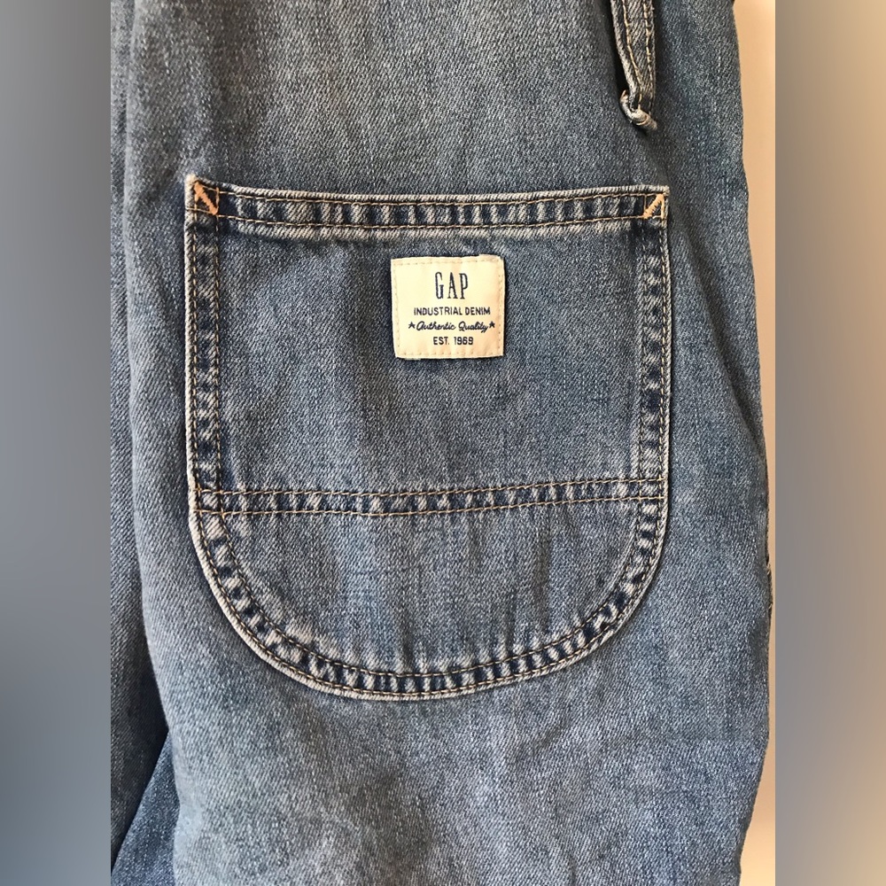 Gap Denim Cutoff Shorts Overalls - Picture 2 of 5